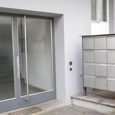 شقة Terrific 1 Bedroom Flat Center And Near - Dahlia 9