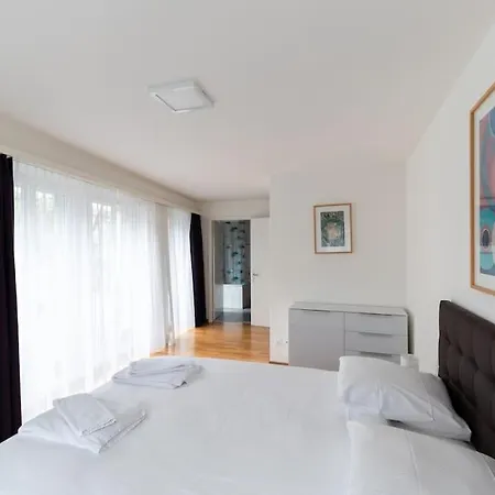 Terrific 1 Bedroom Flat Center And Near - Dahlia 9 Zurigo